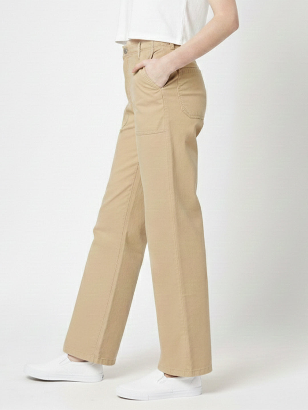 Women High-Rise Loose Straight Jeans