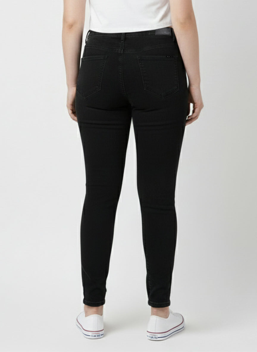 Women Carbon Black High-Rise Super Skinny Jeans