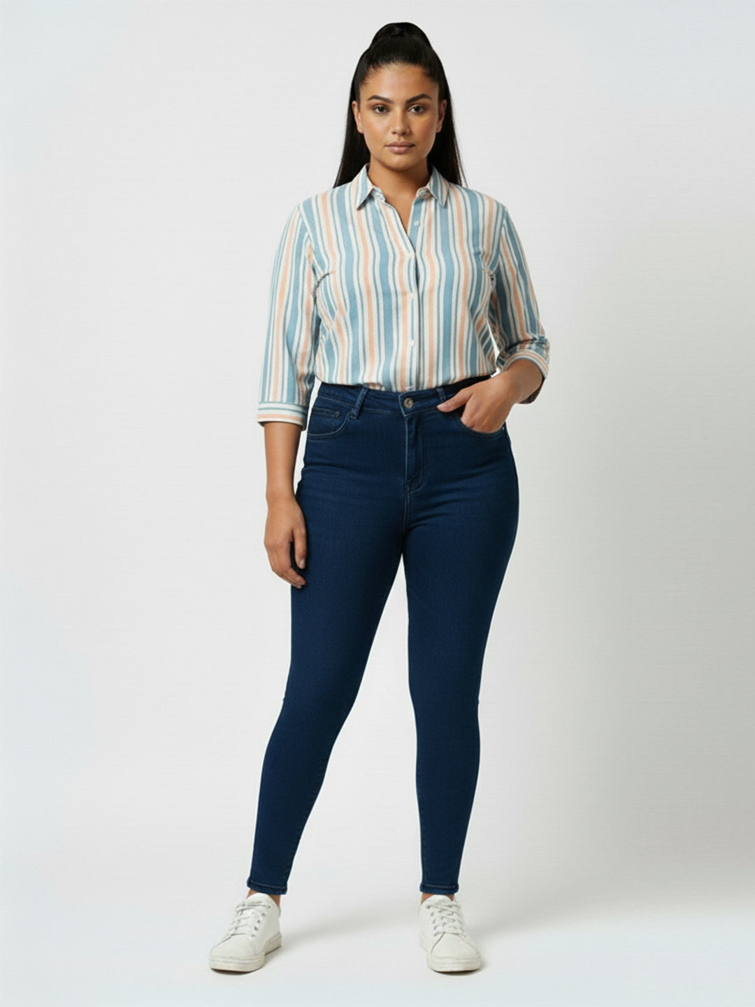 Women Mid-Rise Sculpt Fit Jeans