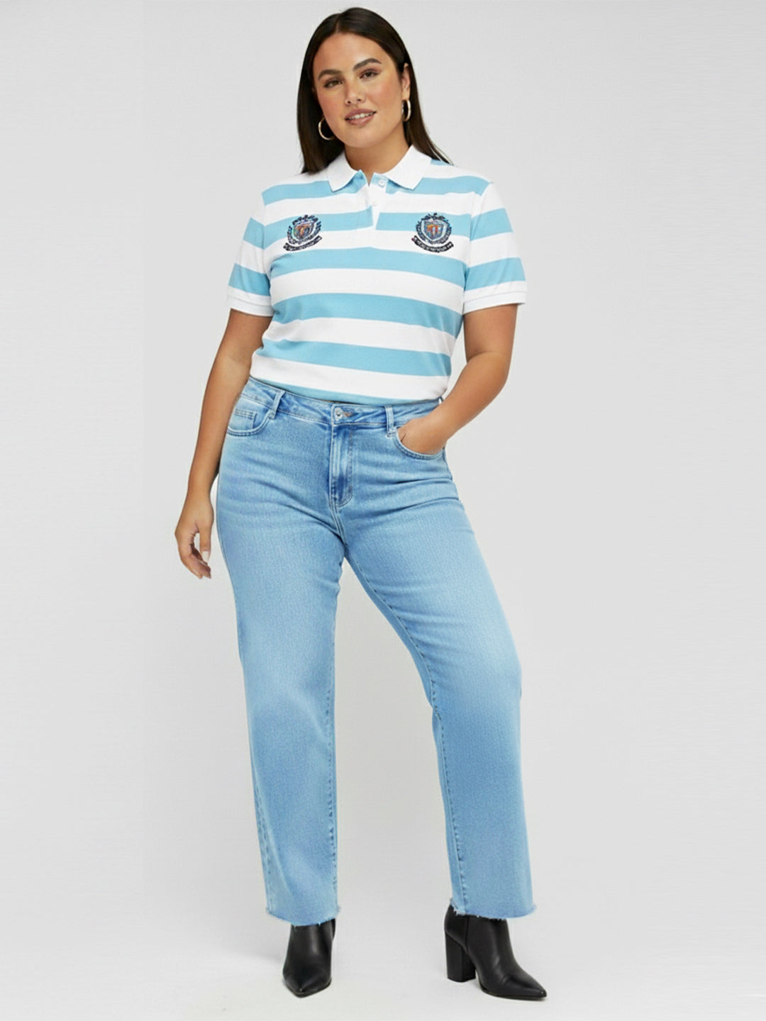 Kraus Kurve Women Blue Crop Flare Jeans