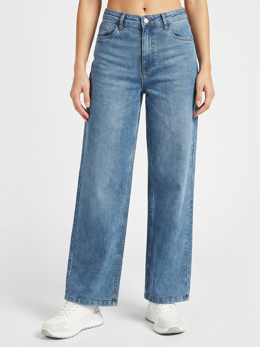 Women Light Blue High-Rise Straight Fit Jeans