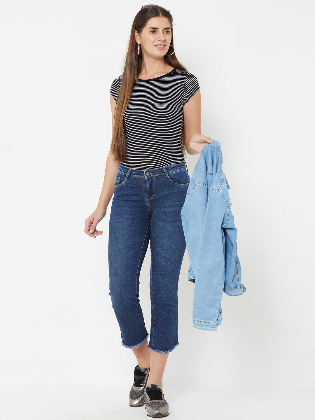 Women Blue Mid-Rise Crop Flare Jeans