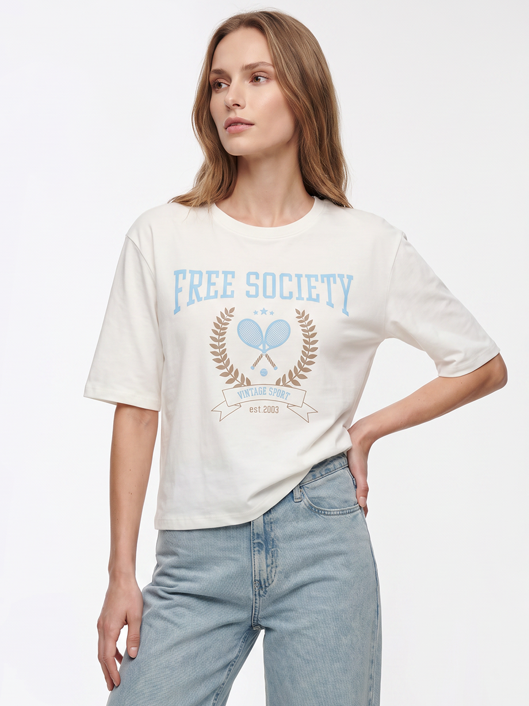 Women Off White Graphic Crop Tees