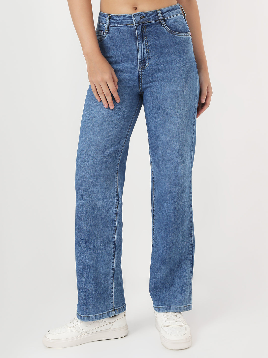 Women Medium Blue Straight Fit Jeans