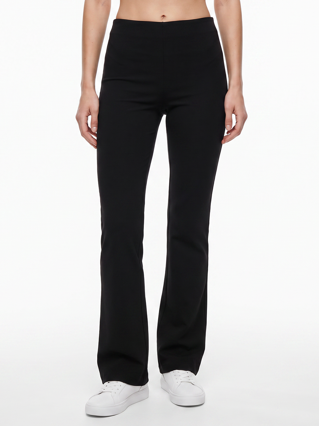 Women Black Flare Treggings