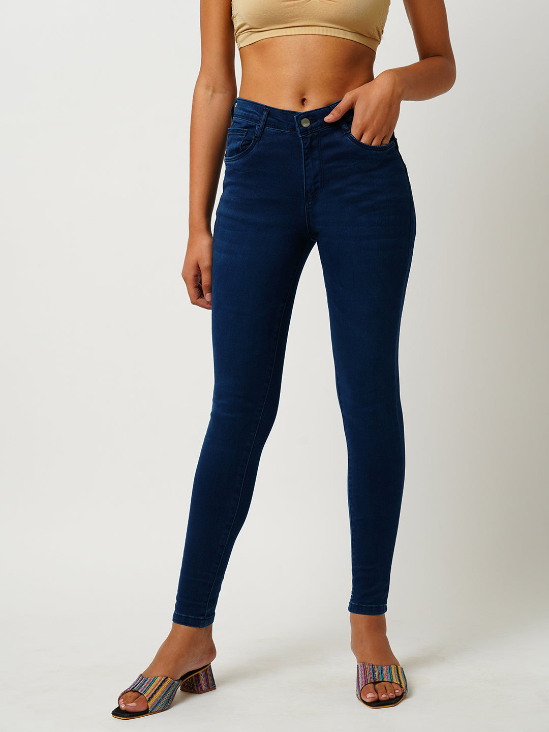 Women Mid-Rise Sculpt Fit Jeans