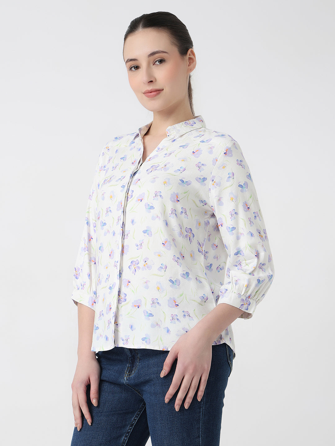 Women Blue Floral Slim Fit Shirt