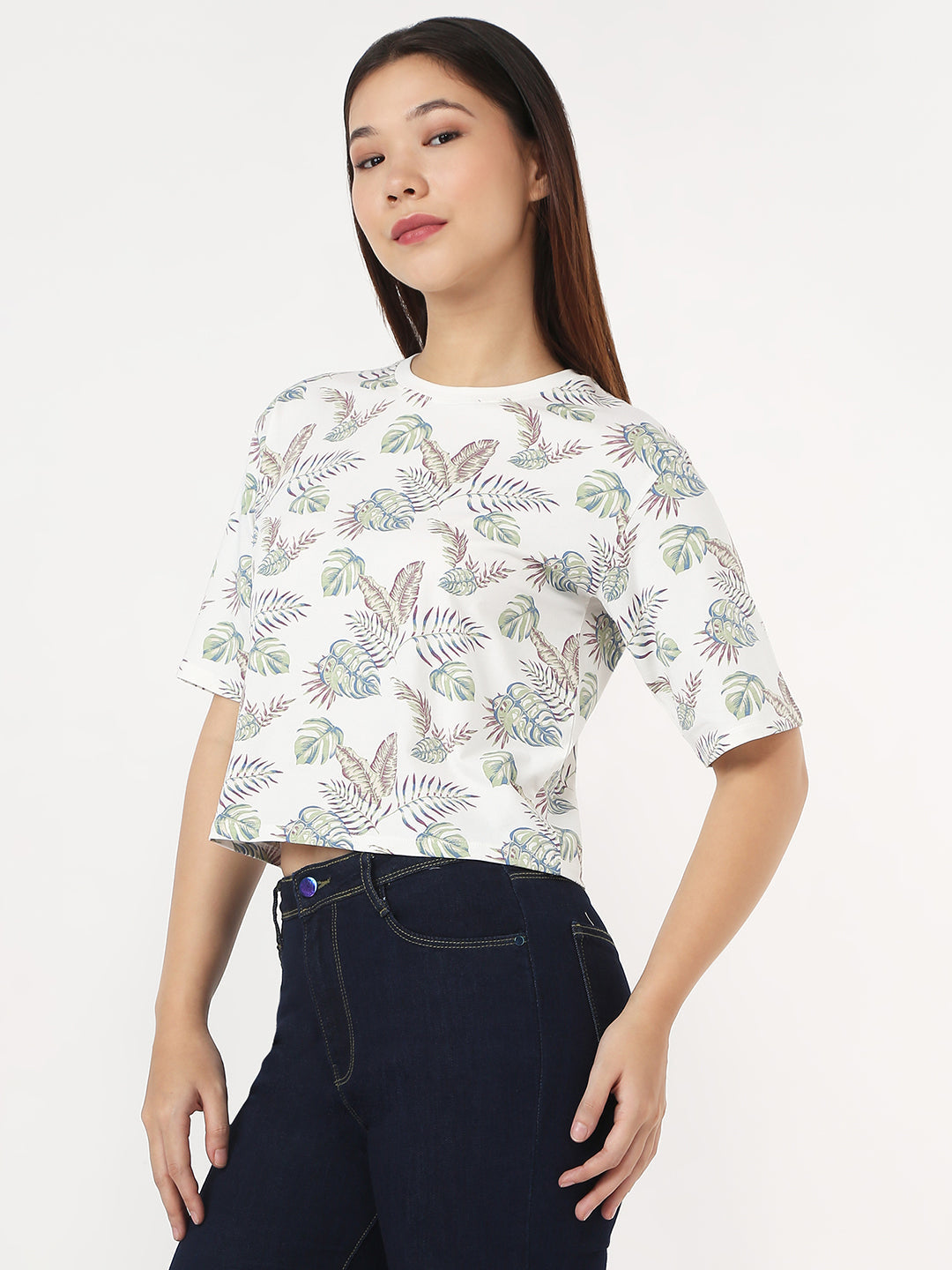 Women Ivory Slim Crop Graphic T-Shirt