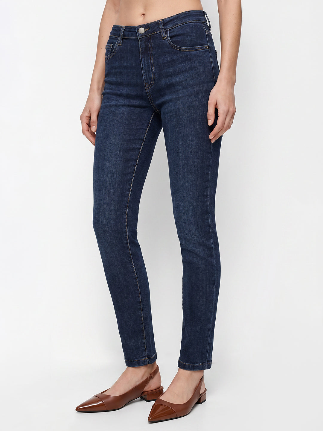 Women Blue Mid-Rise Cigarette Jeans