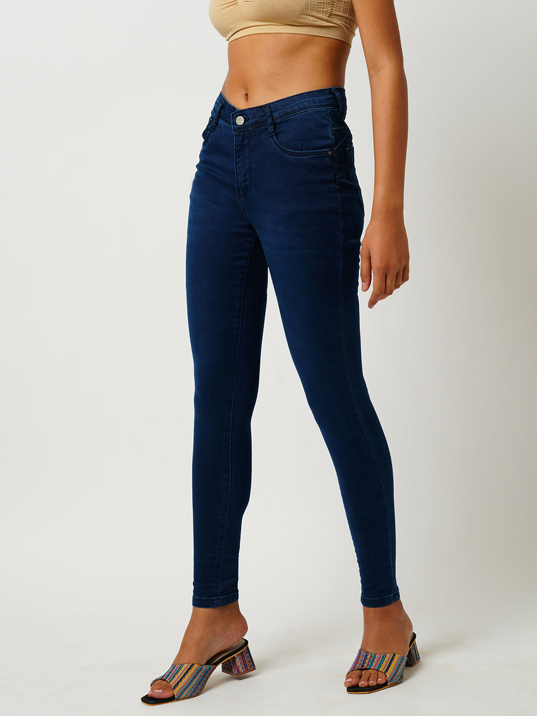 Women Mid-Rise Sculpt Fit Jeans