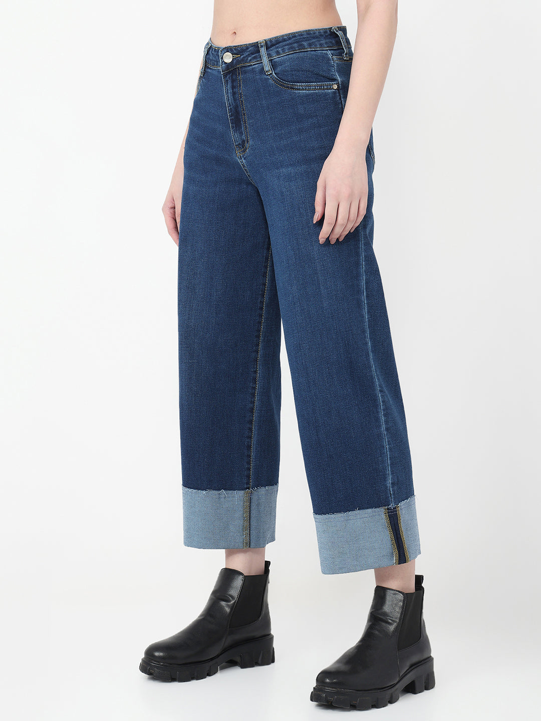 Women Blue Crop Straight Fit Jeans