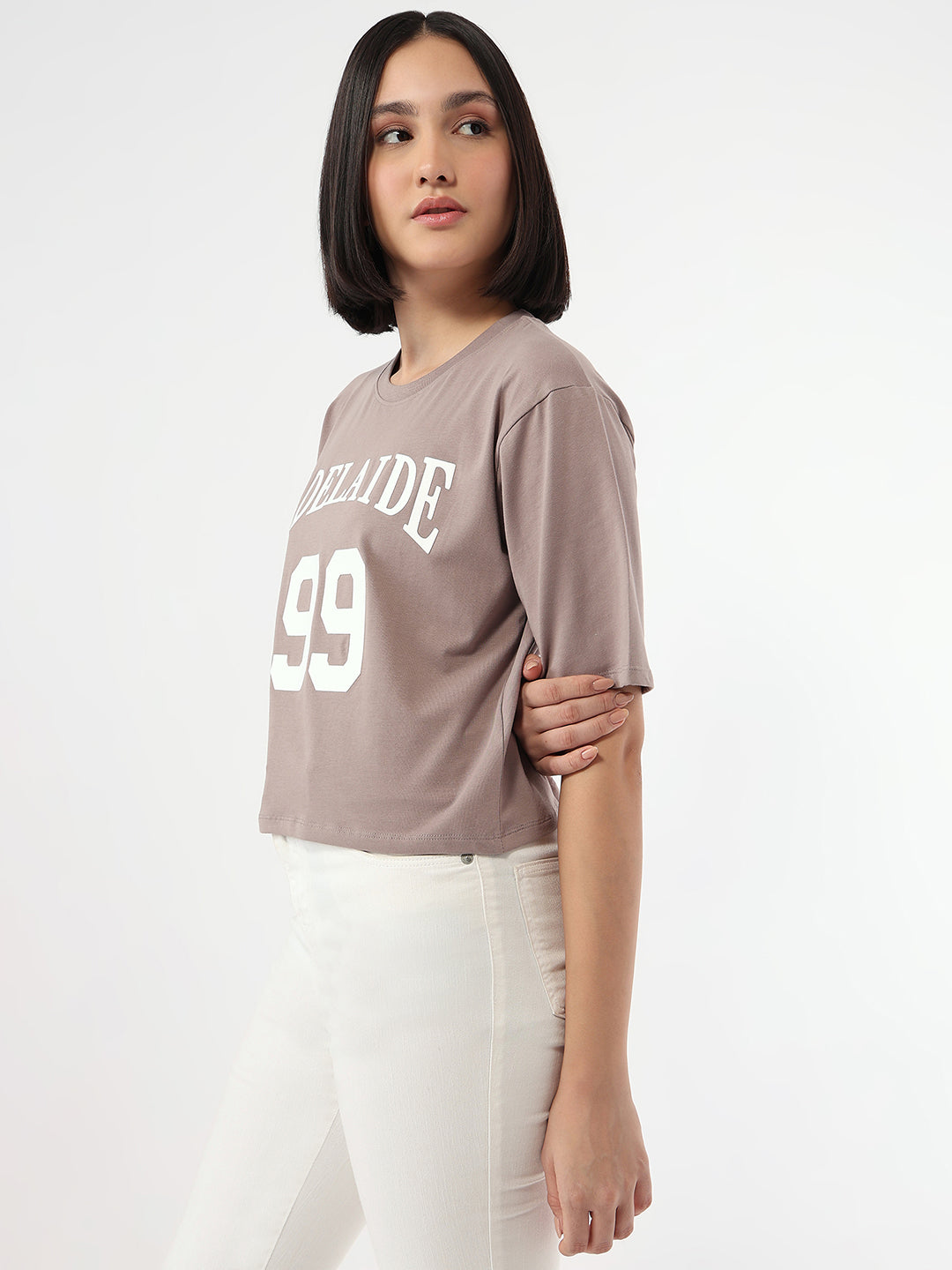 Women Oyster Slim Fit Crop T-Shirt