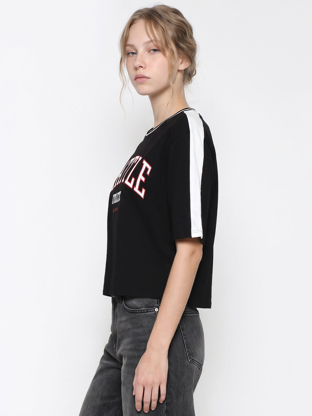 Black Graphic Crop Genz Tees