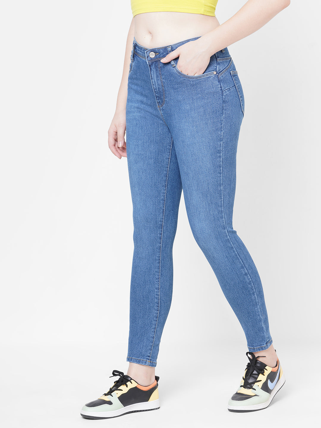 Women Mid-Rise Push Up Super Skinny Jeans