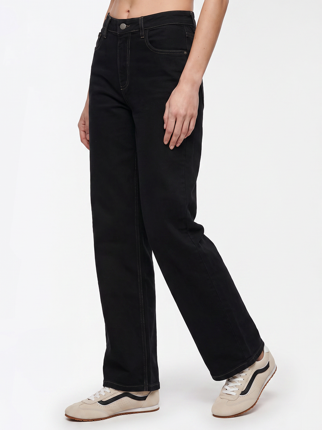 Women Black High-Rise Straight Fit Jeans