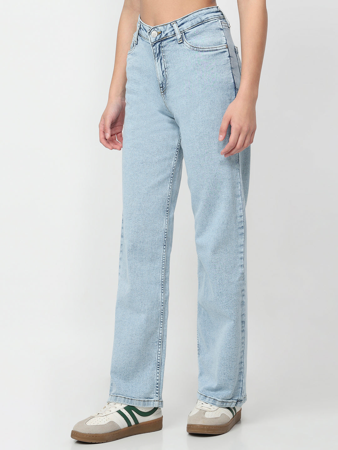 Women Light Blue High-Rise Baggy Jeans