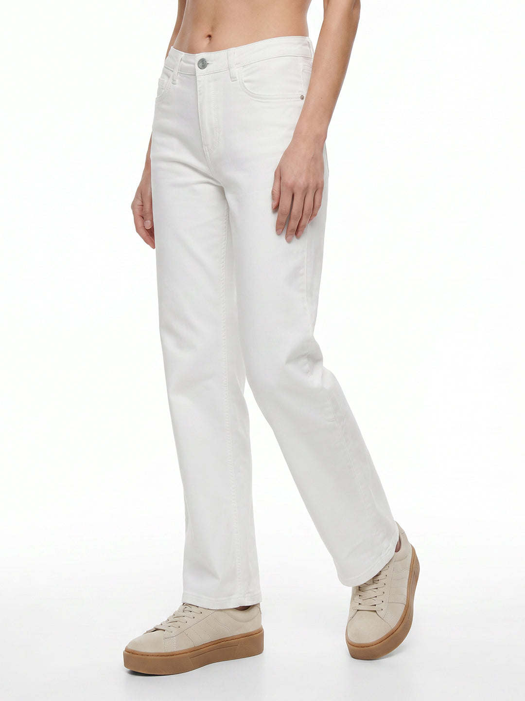 Women White High-Rise Straight Fit Jeans