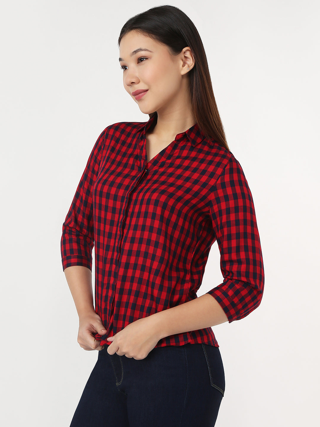 Women Red & Navy Slim Checks Shirt