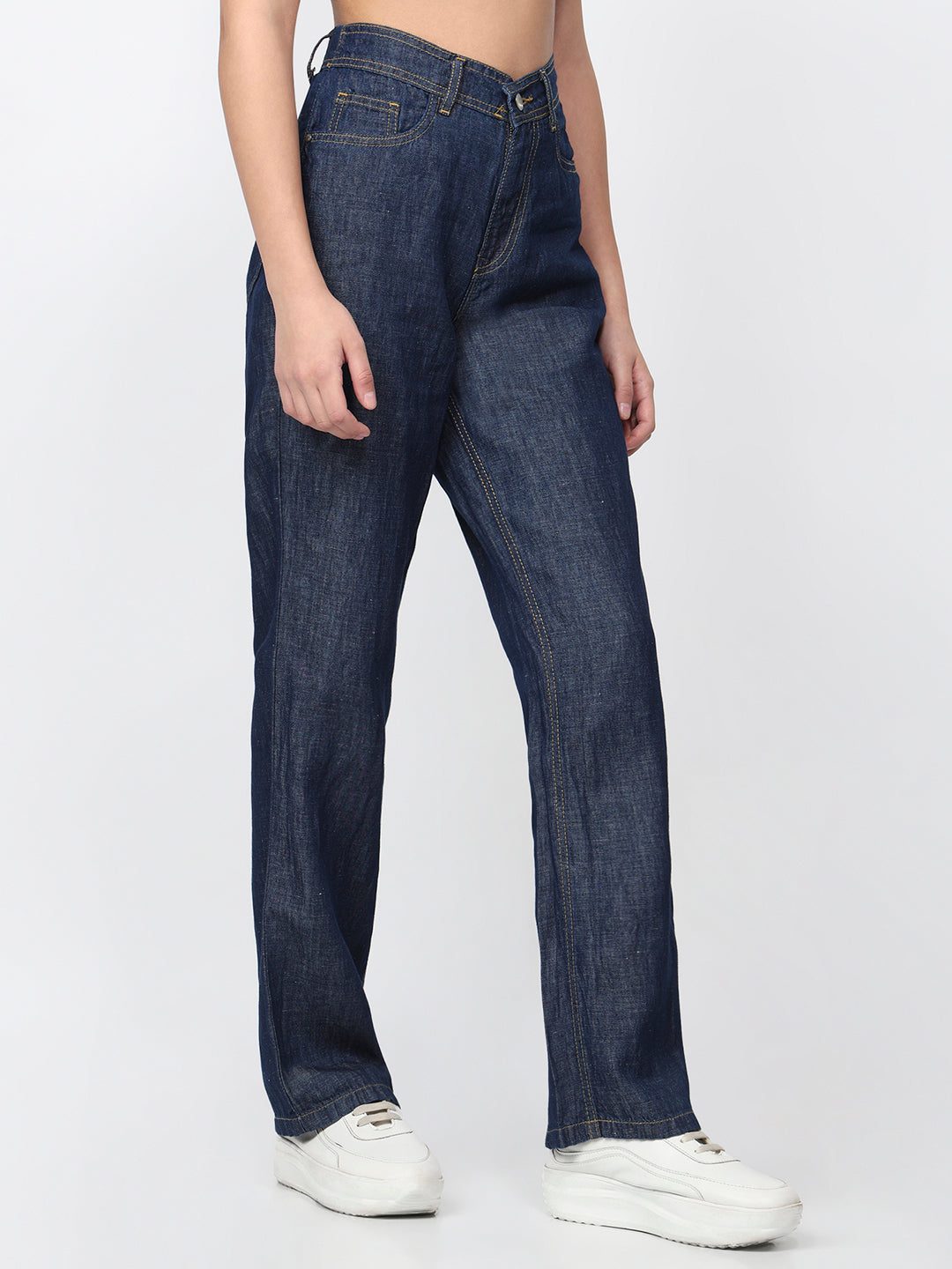 Women High-Rise Baggy Jeans