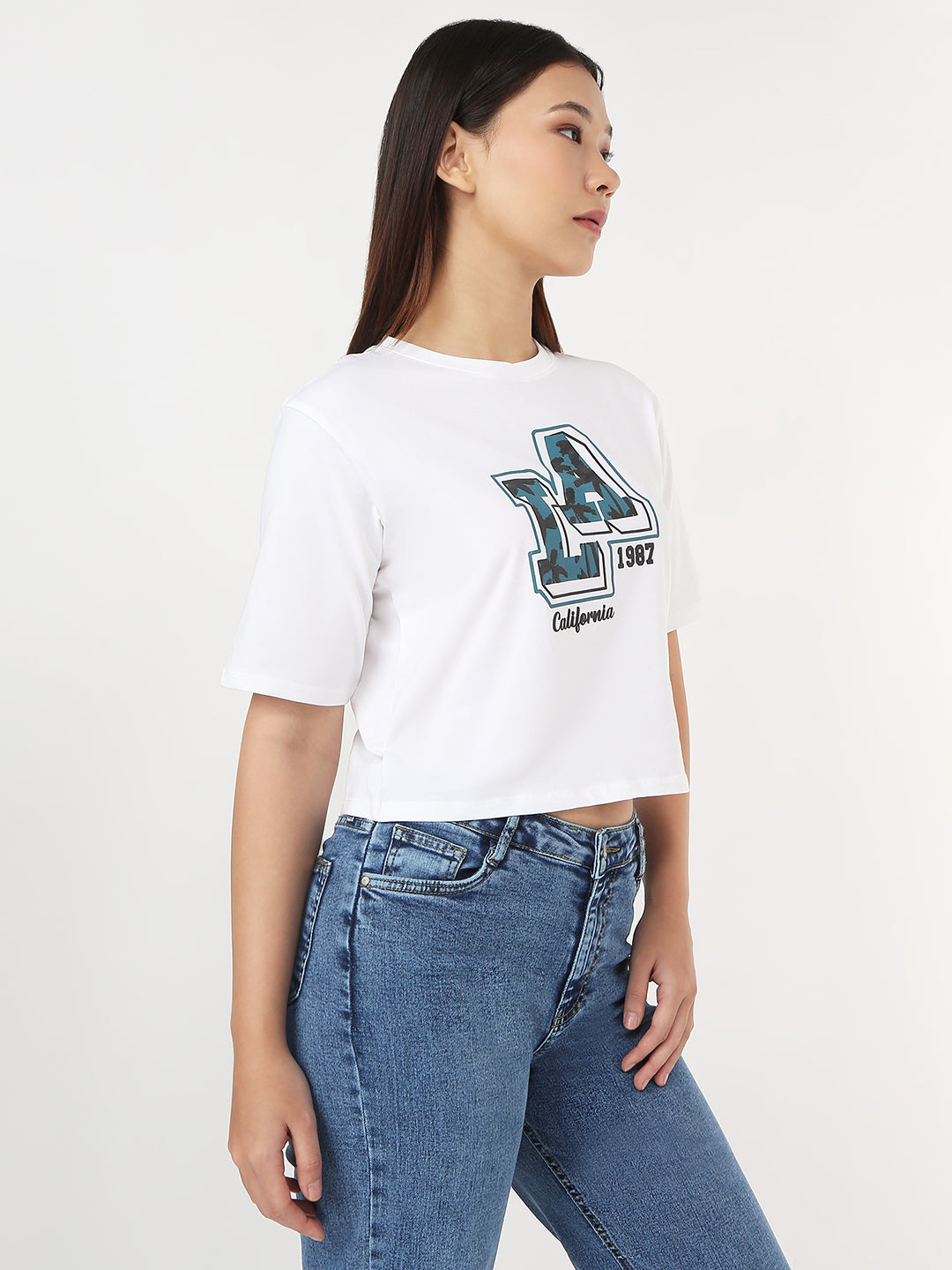 Women White Slim Crop Graphic T-Shirt