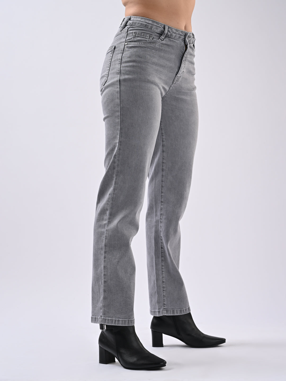 Women Grey High-Rise Relax Straight Fit Jeans