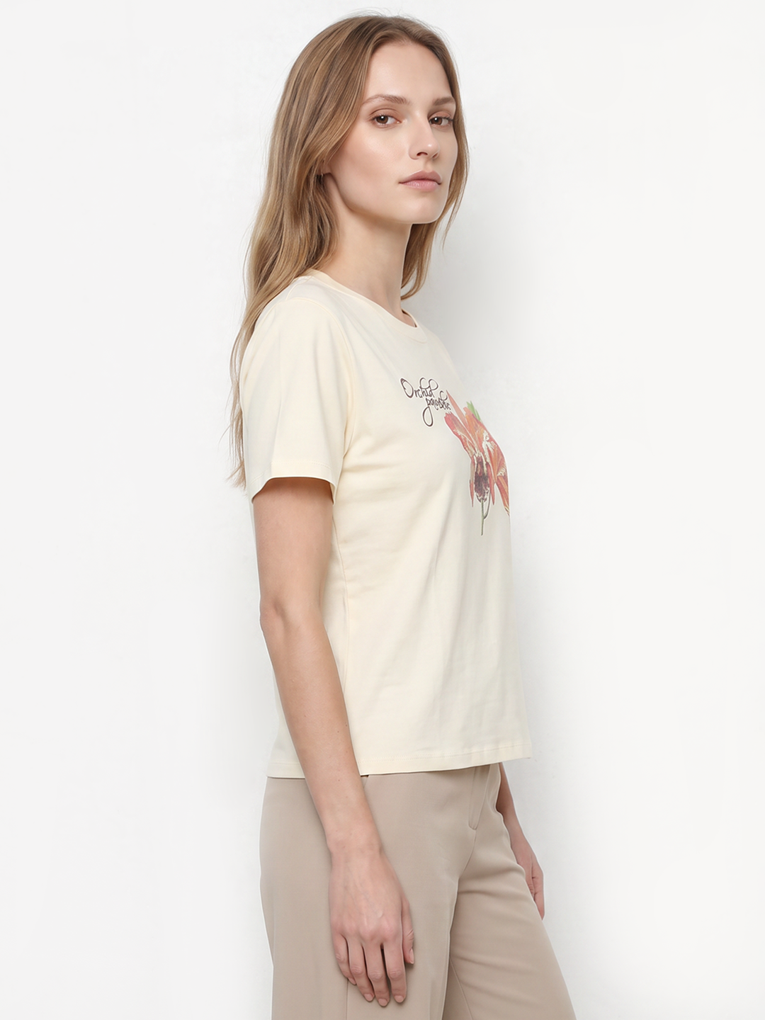 Women Ivory Graphic Tees