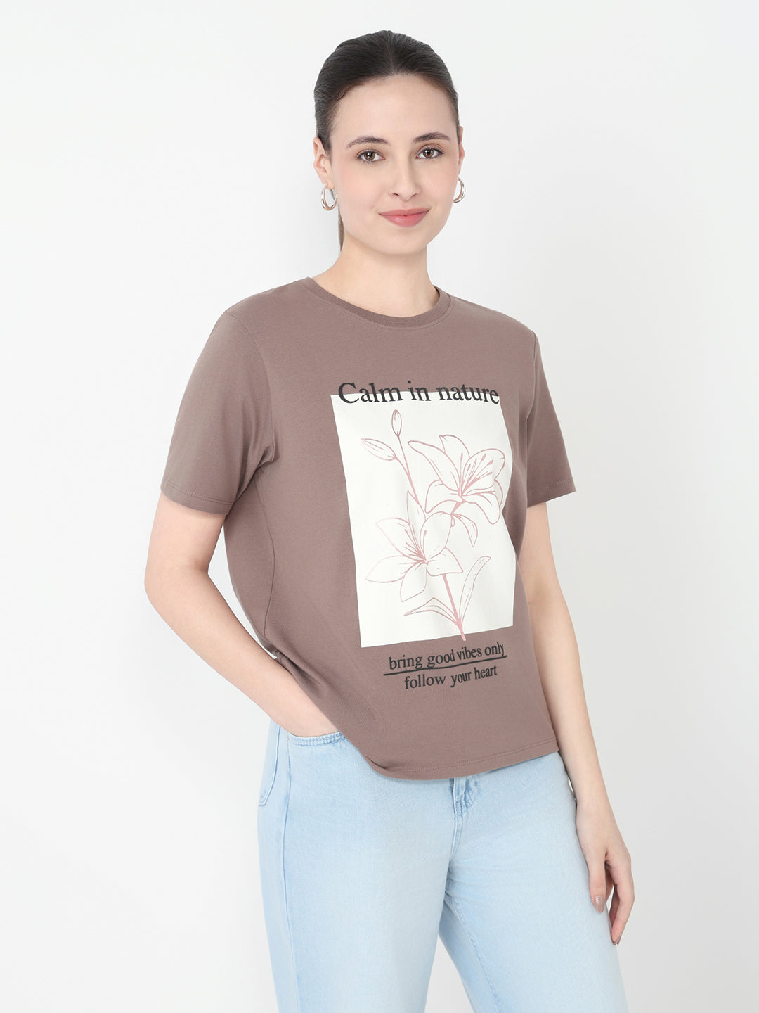 Women Oyster Slim Fit Graphic T-Shirt
