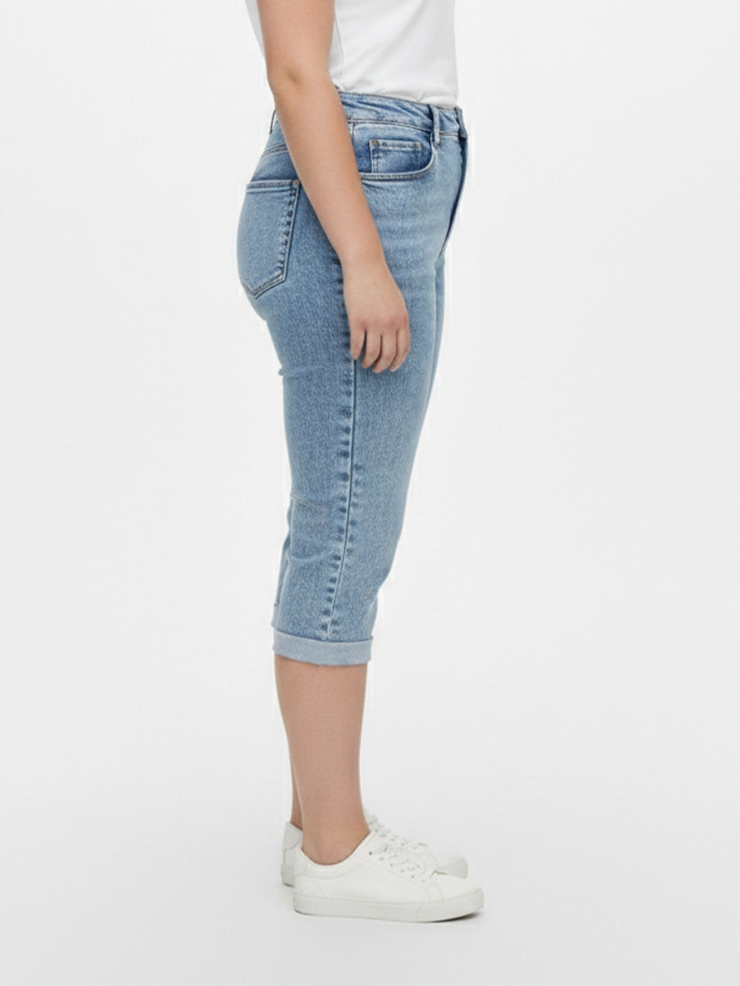 Women Blue High-Rise Capri