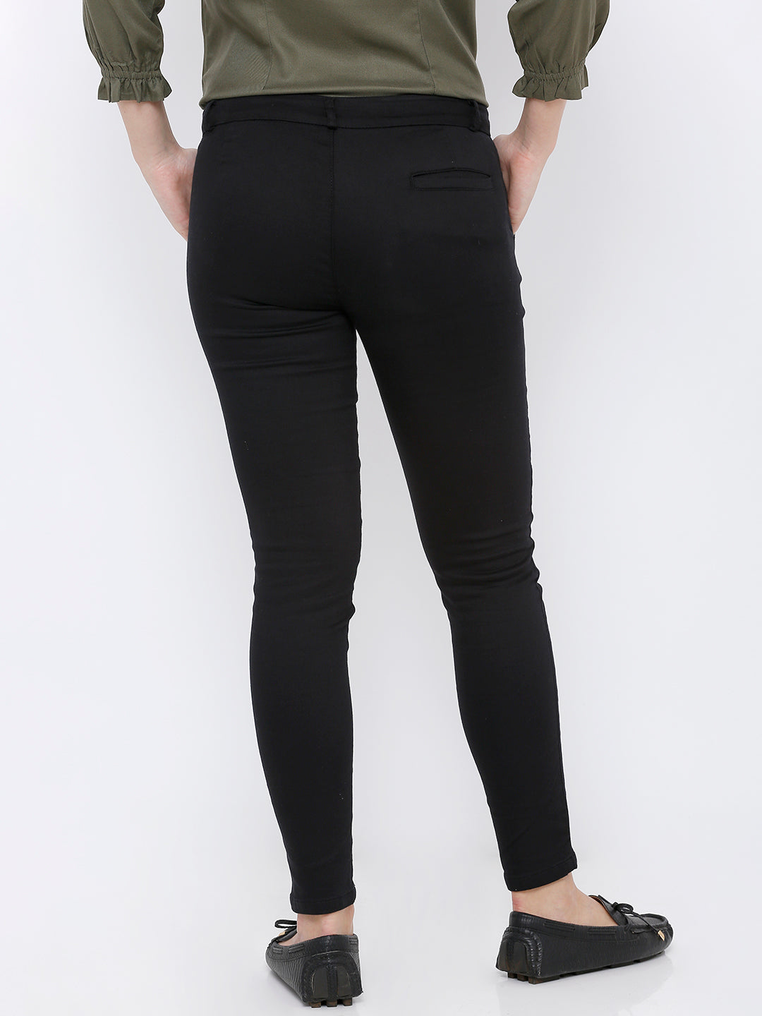Women Black Mid-Rise Treggings