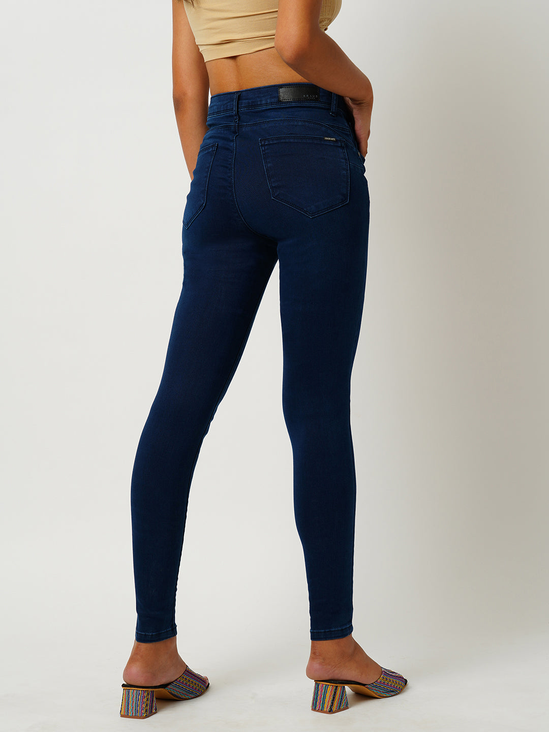 Women Mid-Rise Sculpt Fit Jeans