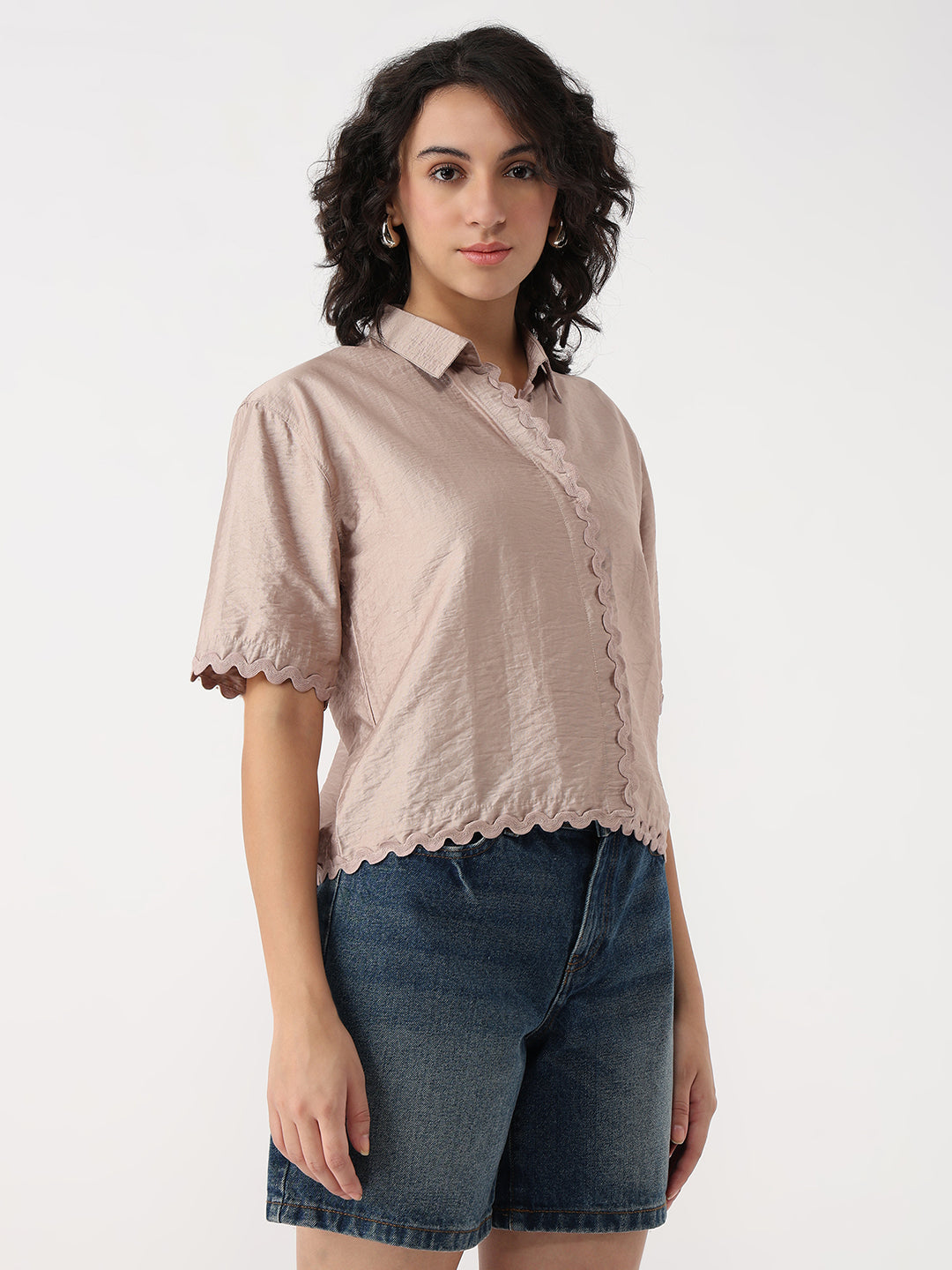 Women Gray Daze Slim Crop Shirt