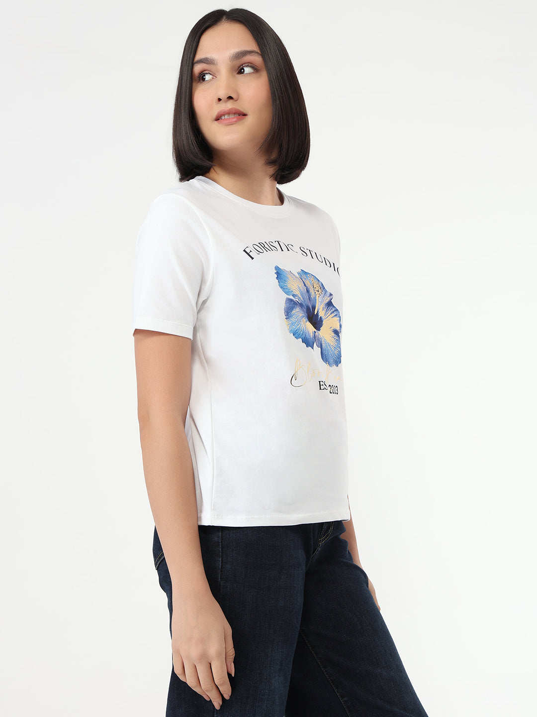 Women White Slim Fit T-Shirt