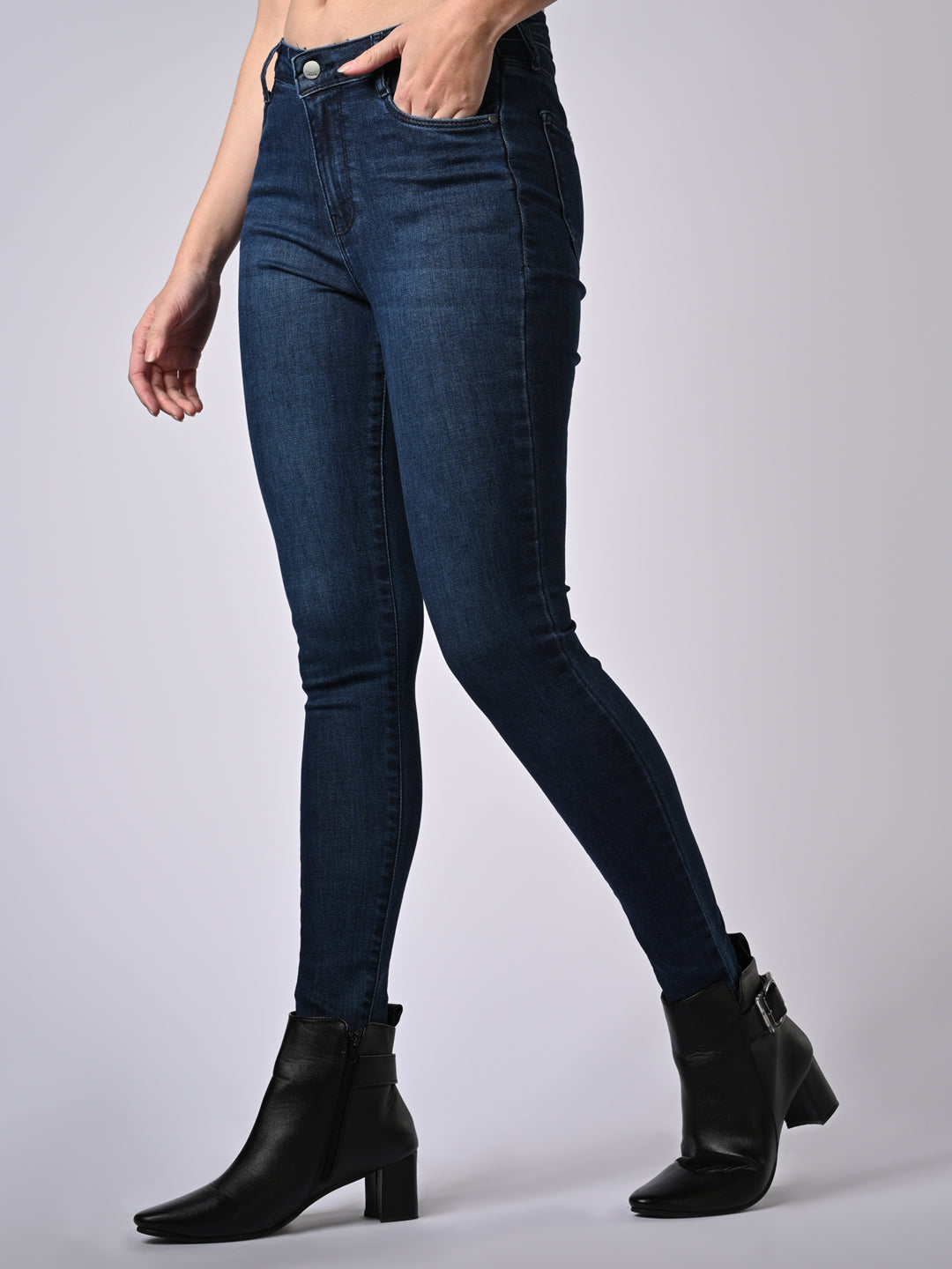 Women High-Rise Skinny Fit Jeans