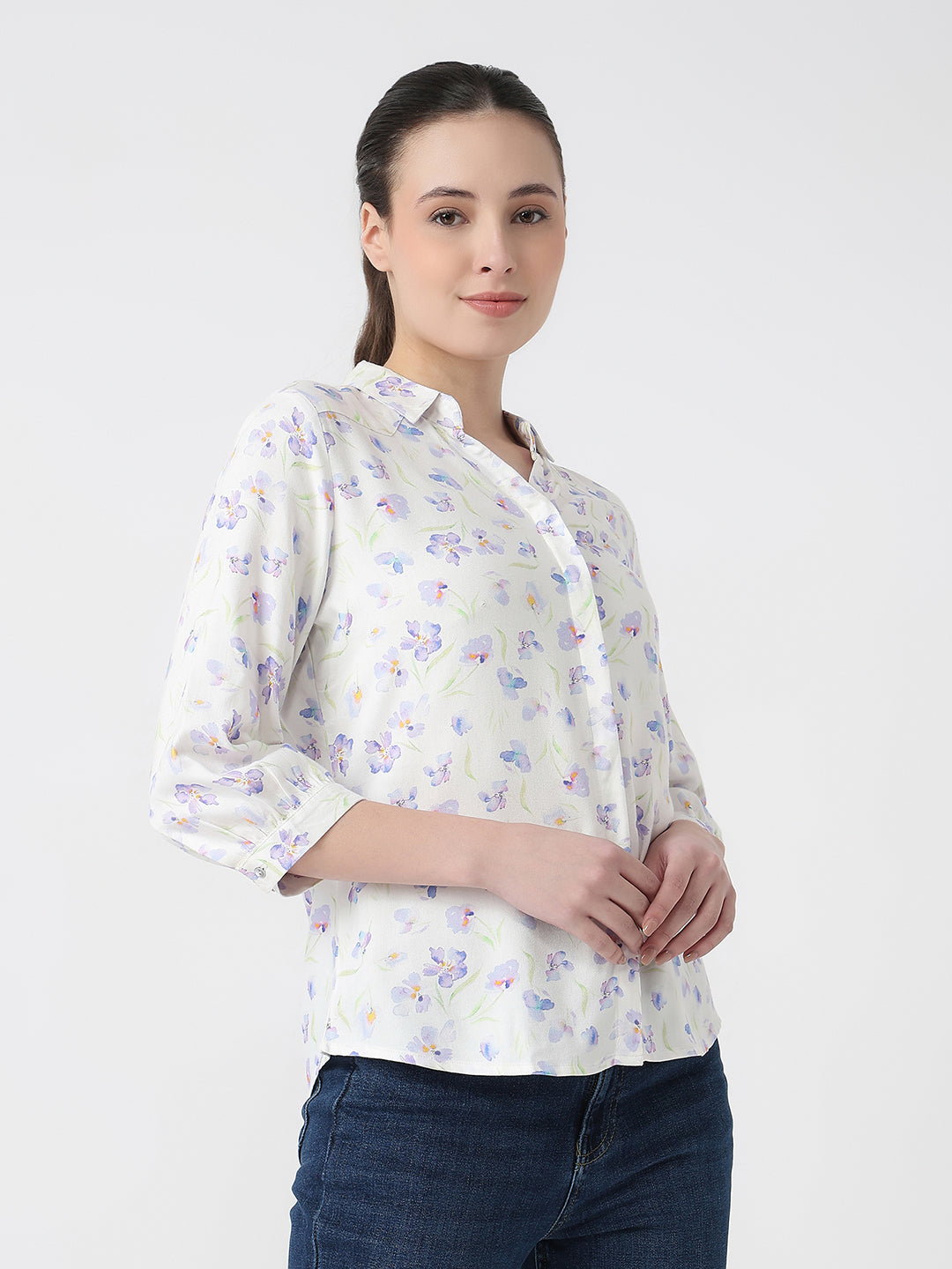 Women Blue Floral Slim Fit Shirt