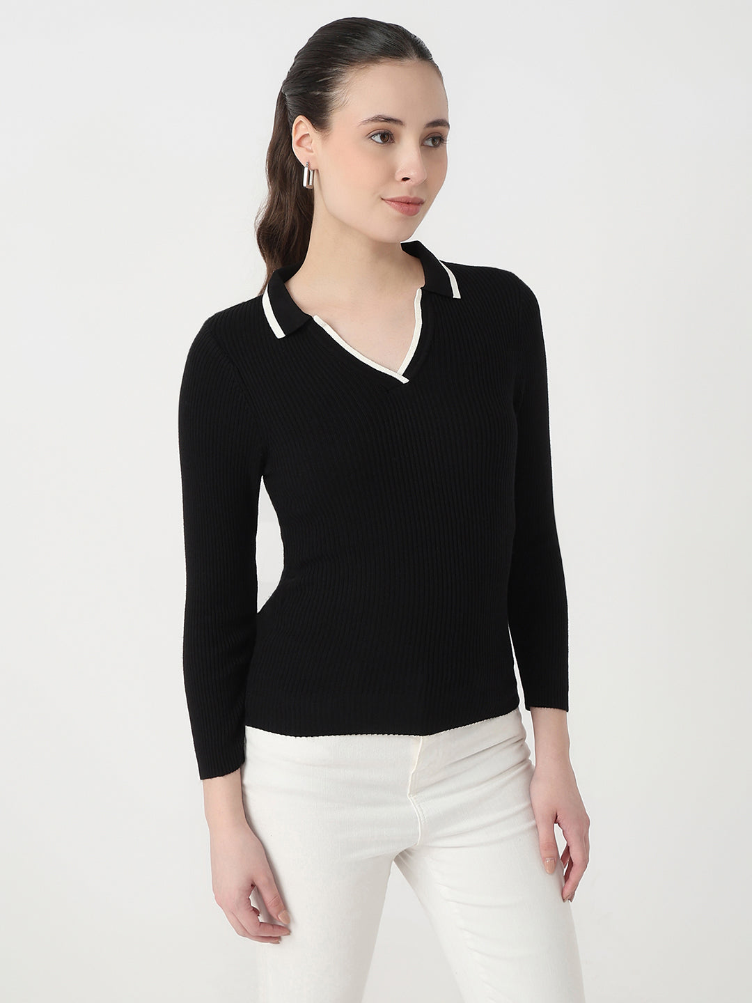 Women Black Slim Fit Flat Knit