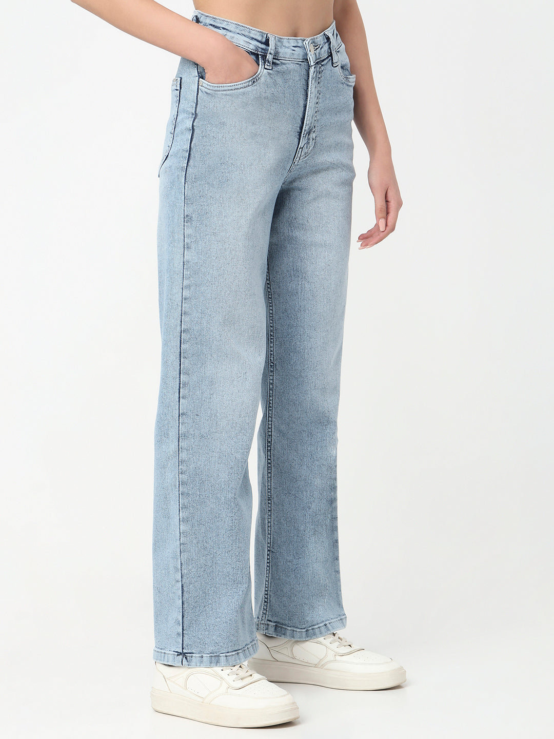 Women Light Blue High-Rise Straight Fit Jeans