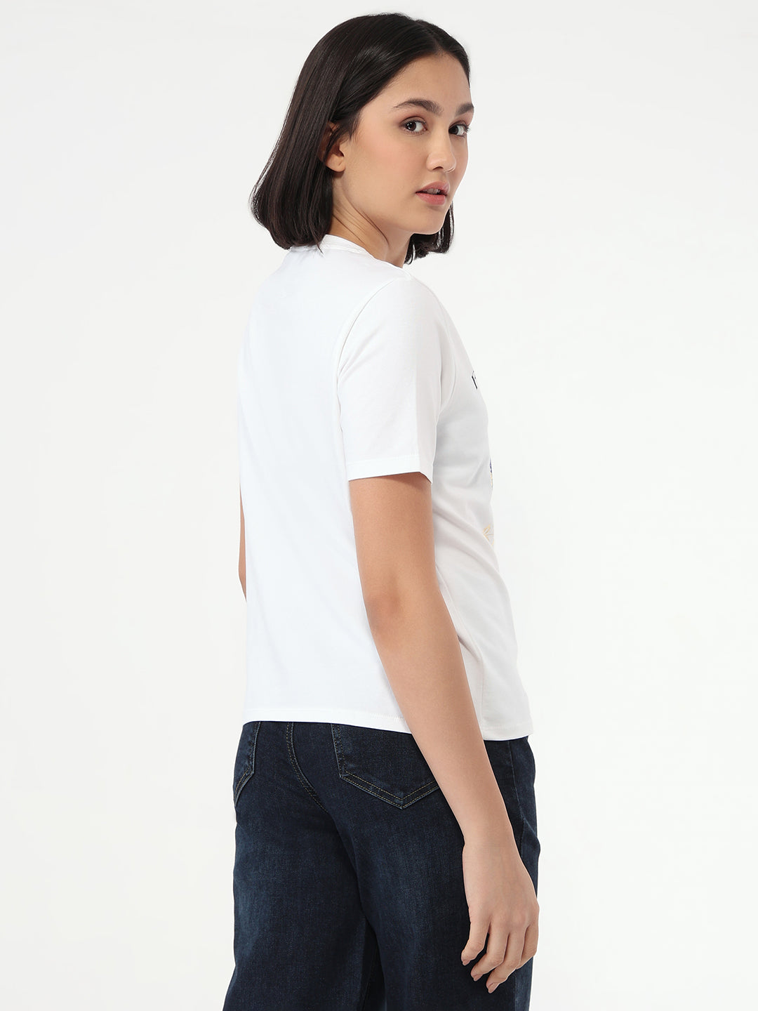 Women White Slim Fit T-Shirt
