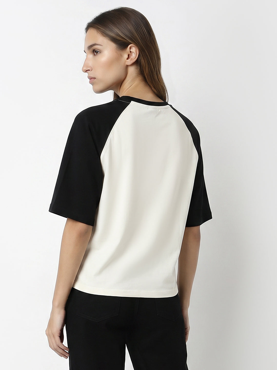 Women Ivory/Black Crop Graphic Tees