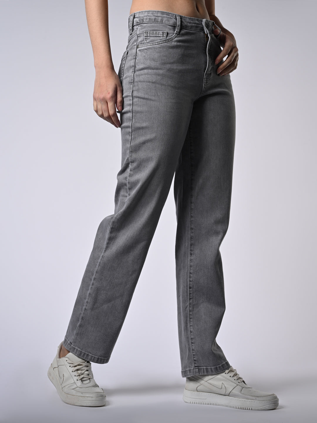 Women Grey High-Rise Relax Straight Fit Jeans