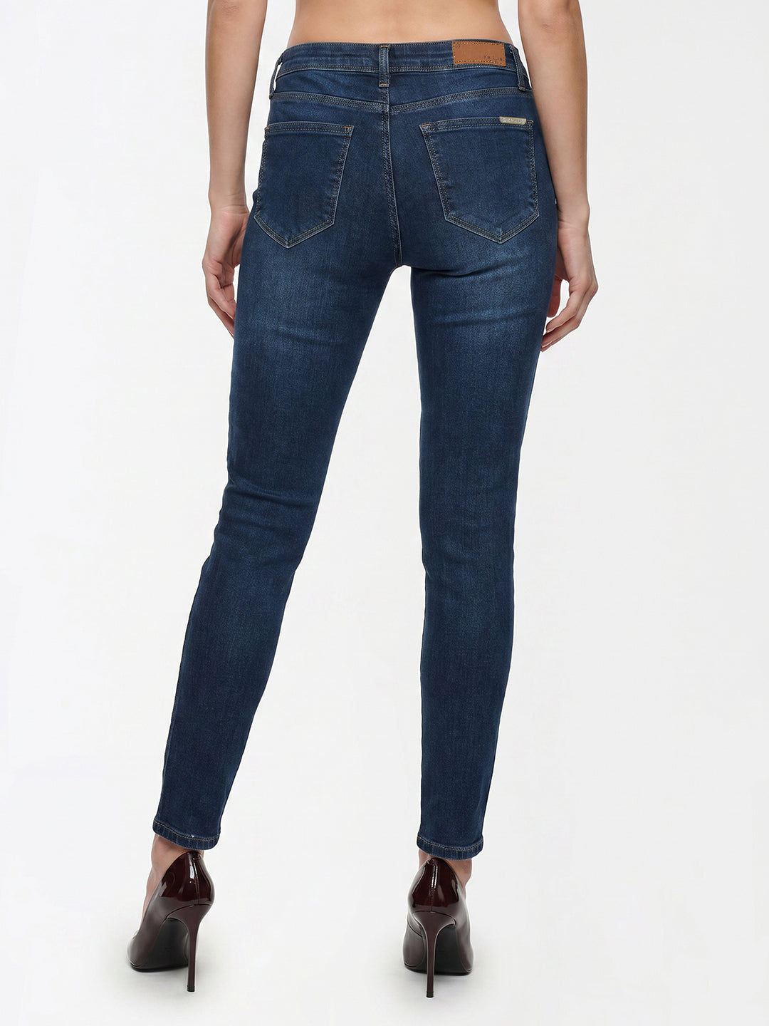 Women Blue Slim High-Rise Straight Fit Jeans