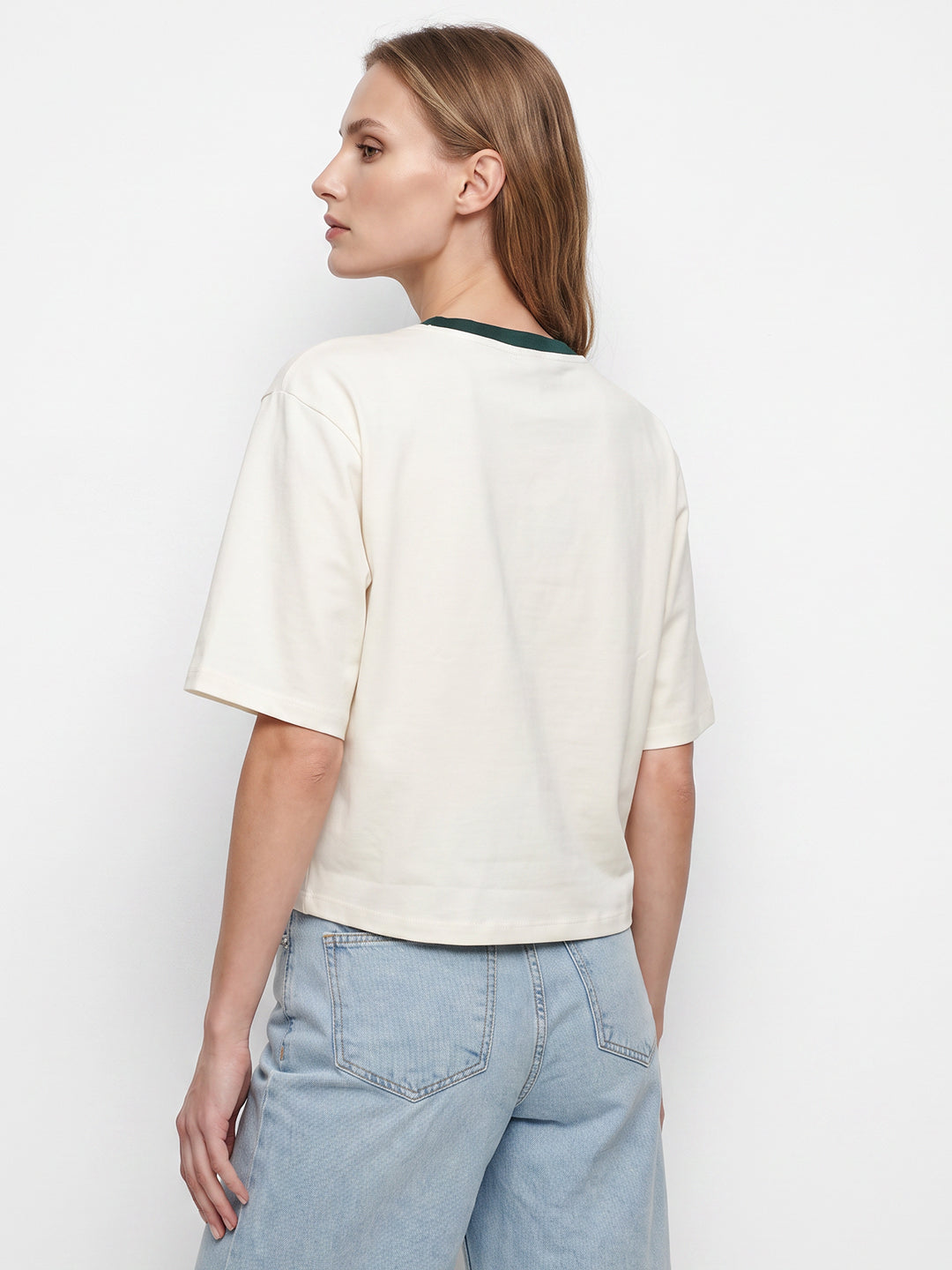 Women Off White Graphic Crop Tees