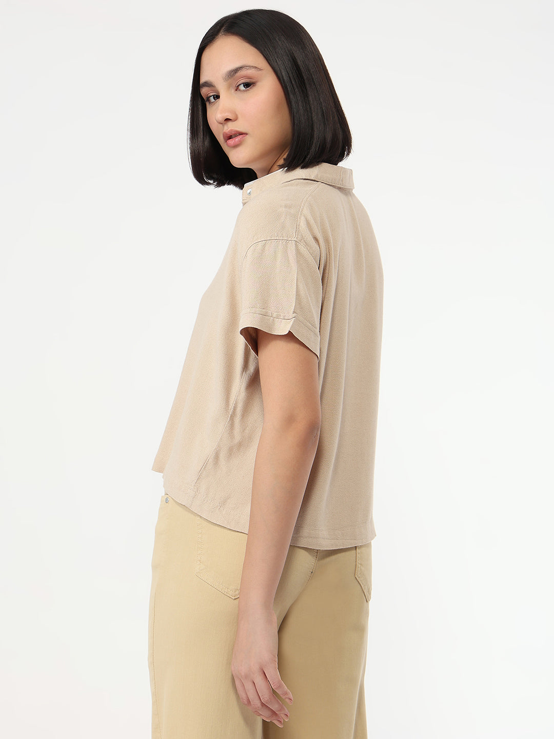 Women Oatmilk Slim Fit Crop Shirt