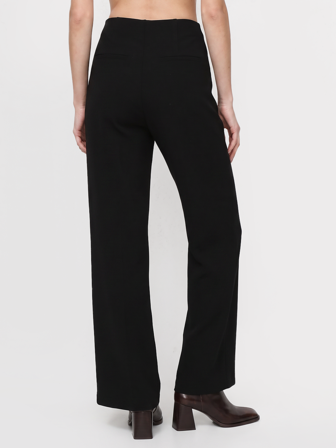 Women Black Wide Leg Treggings