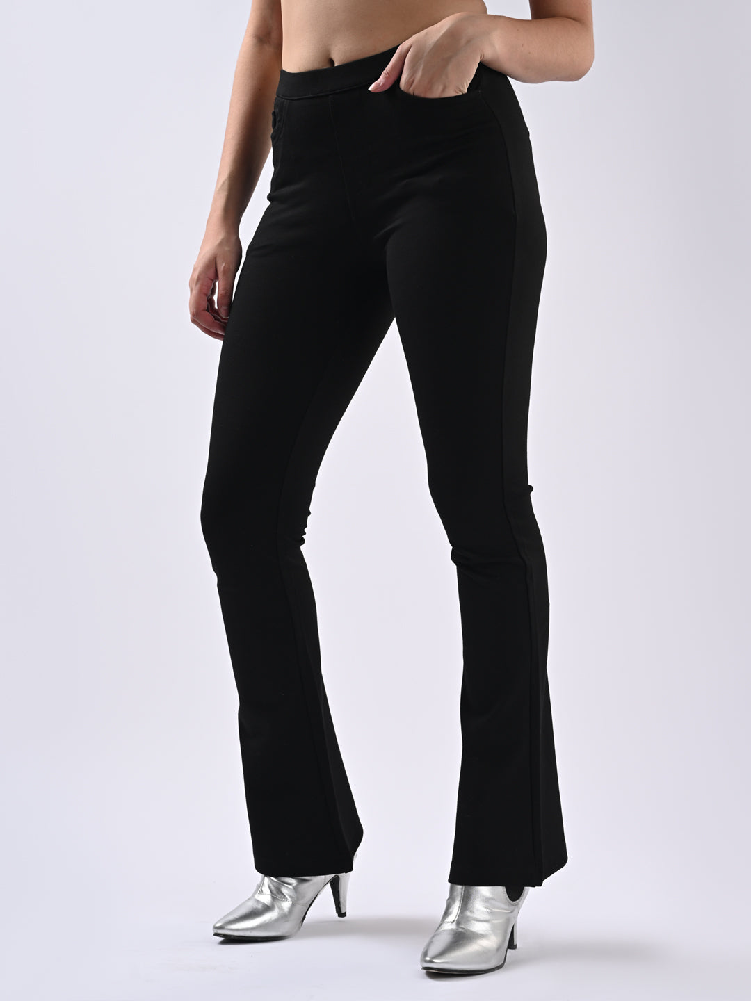 Women Black Flare Treggings