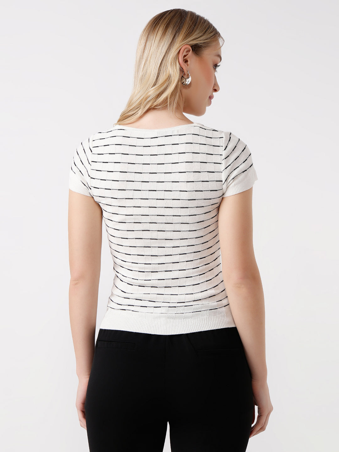 Women Slim Fit Flat Knit Top