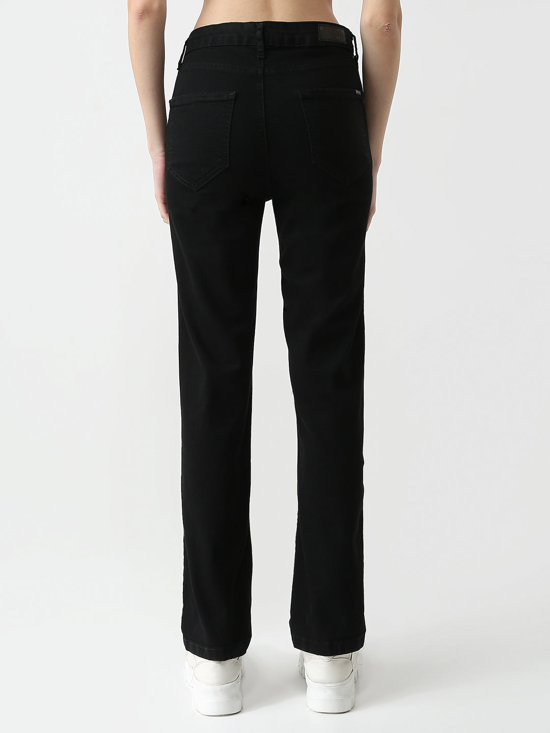 Women High-Rise Straight Fit Jeans