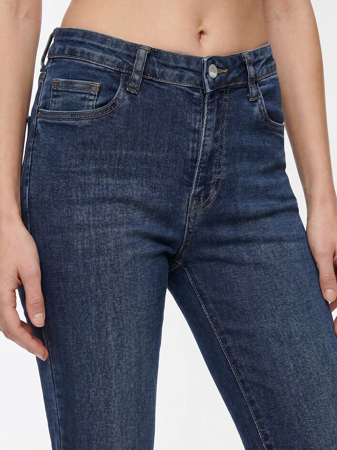 Women Blue Slim High-Rise Straight Fit Jeans