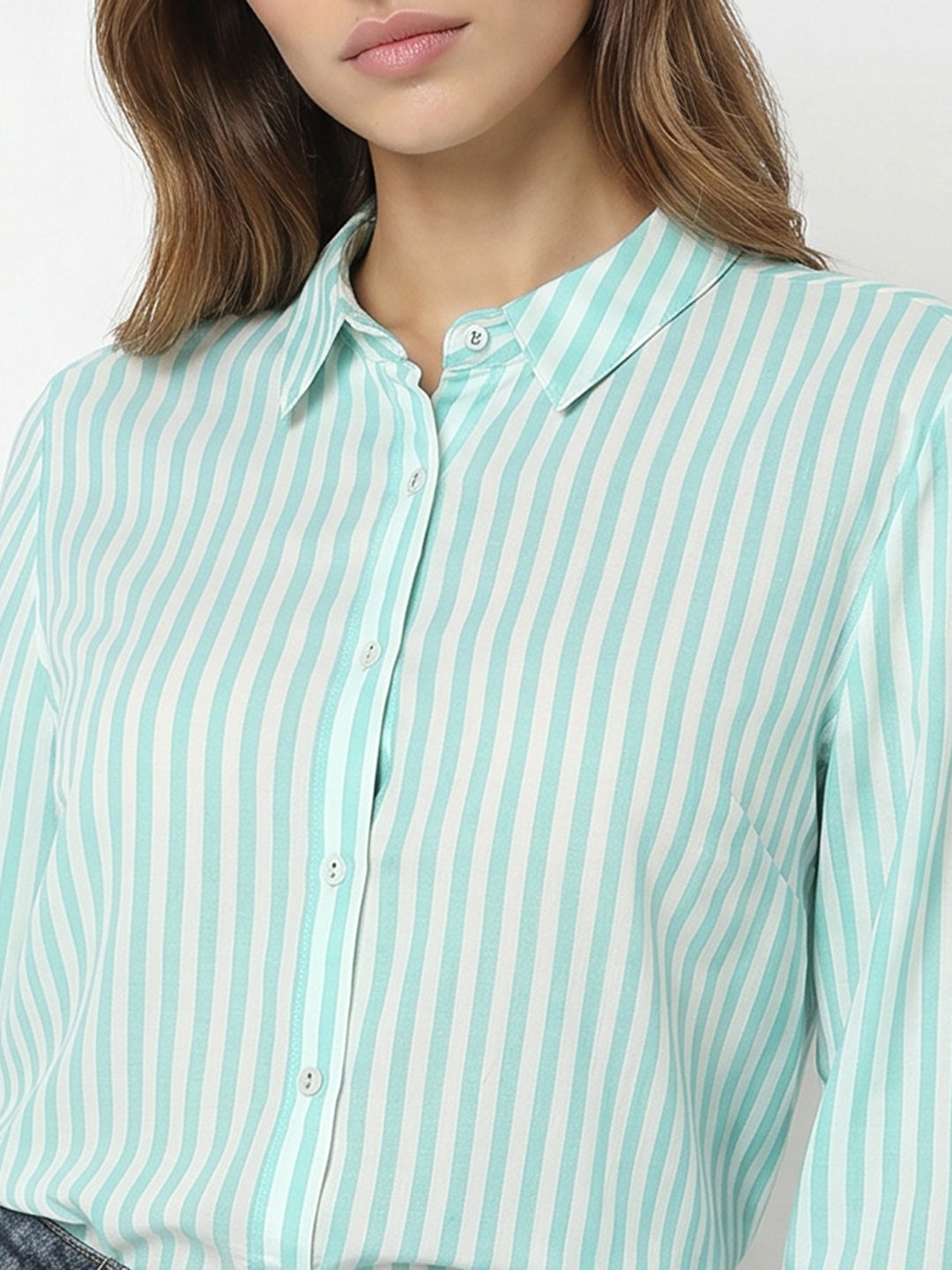 Women Aqua/White Shirt