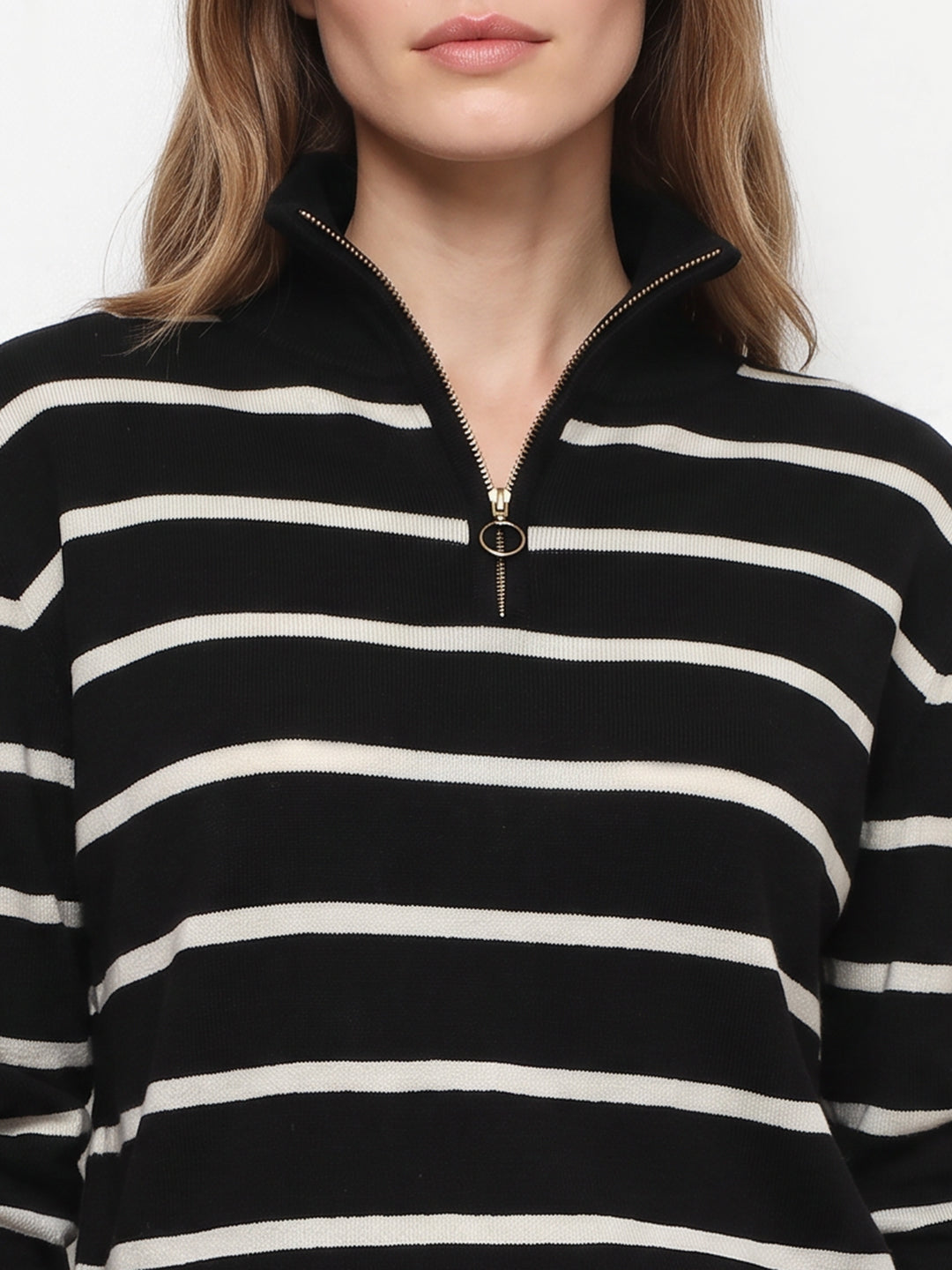 Women Black/Ivory Flat Knit