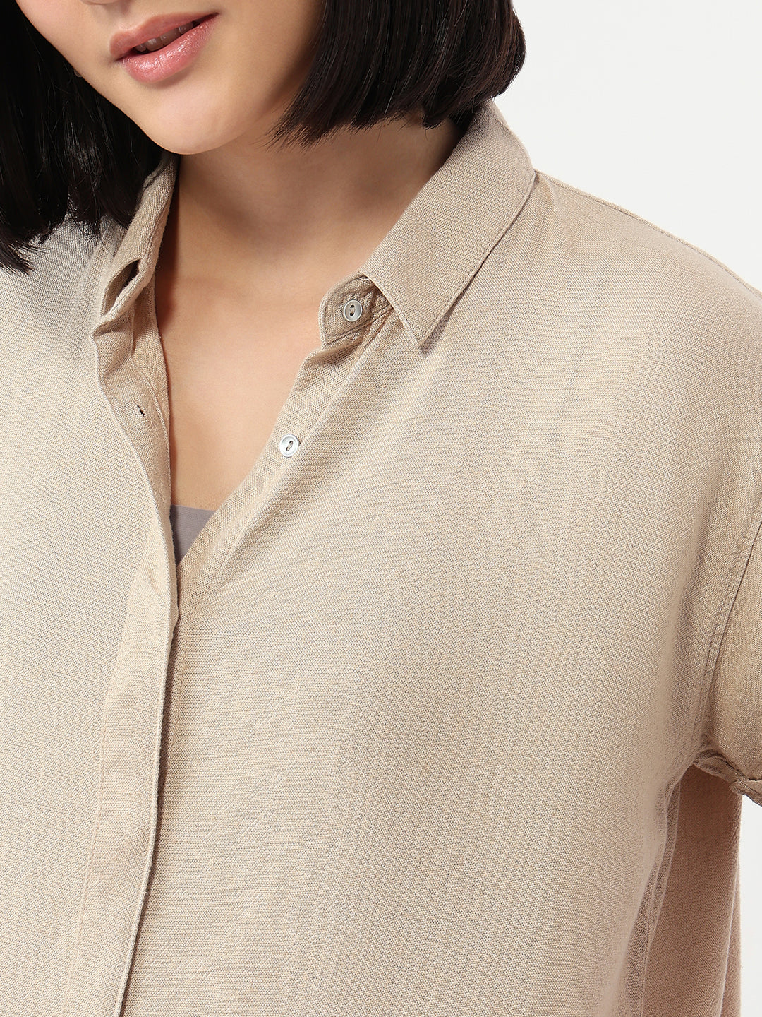 Women Oatmilk Crop Shirt